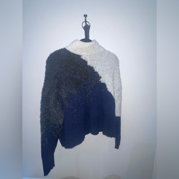 Knit Sweater - Picture 3 of 3